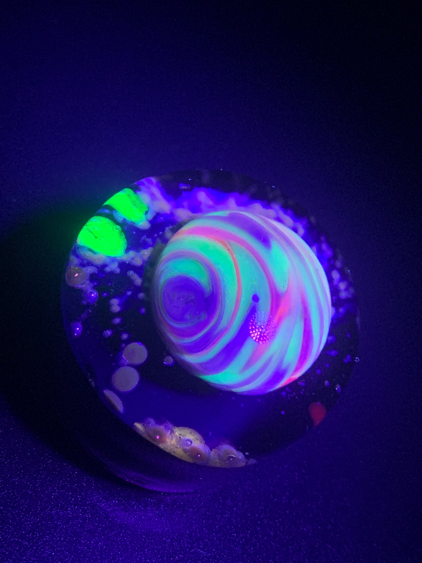 Lil Gremlins Glass Shack - Large UV Space Magnet 1