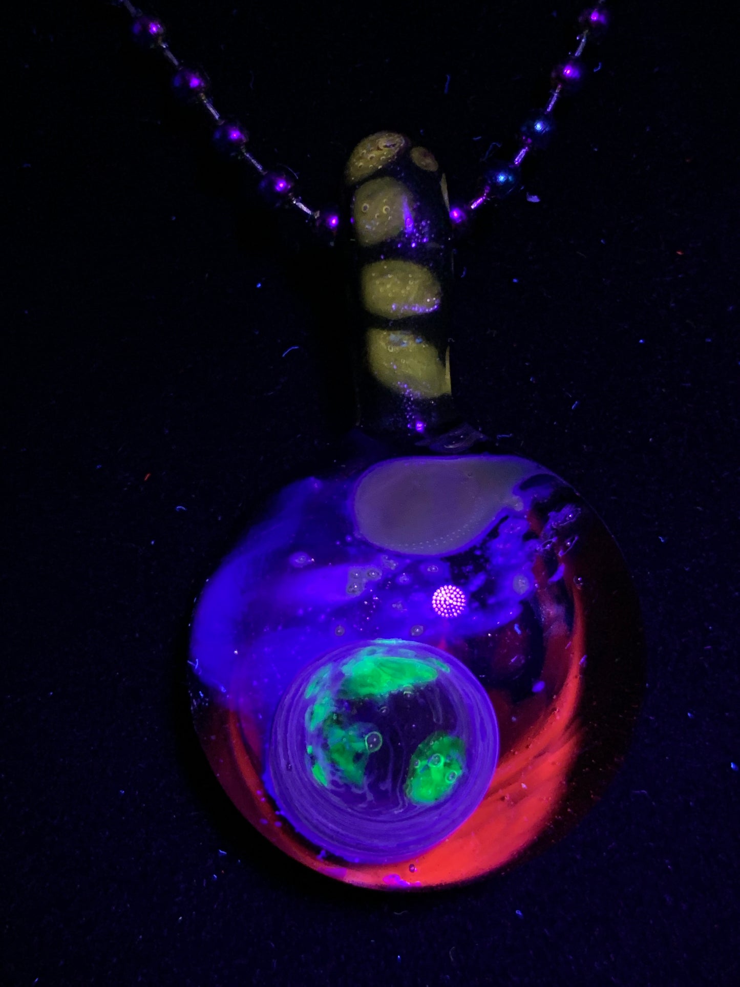 Lil Gremlins Glass Shack - Medium UV Space Pendant 2