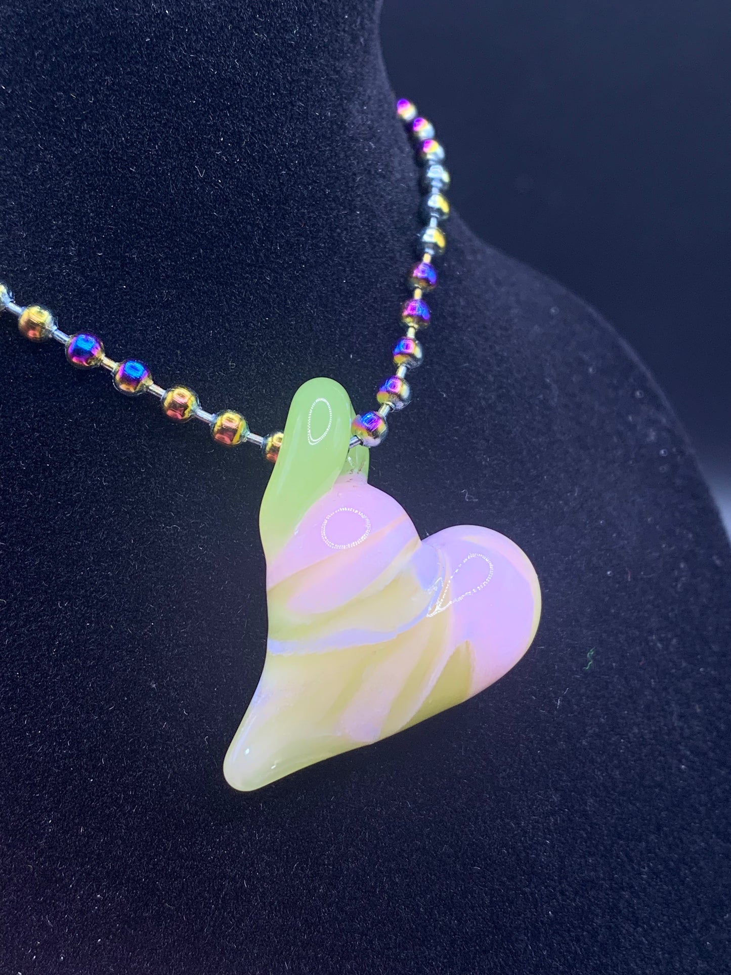 Addabstract - Medium Heart Pendant 2