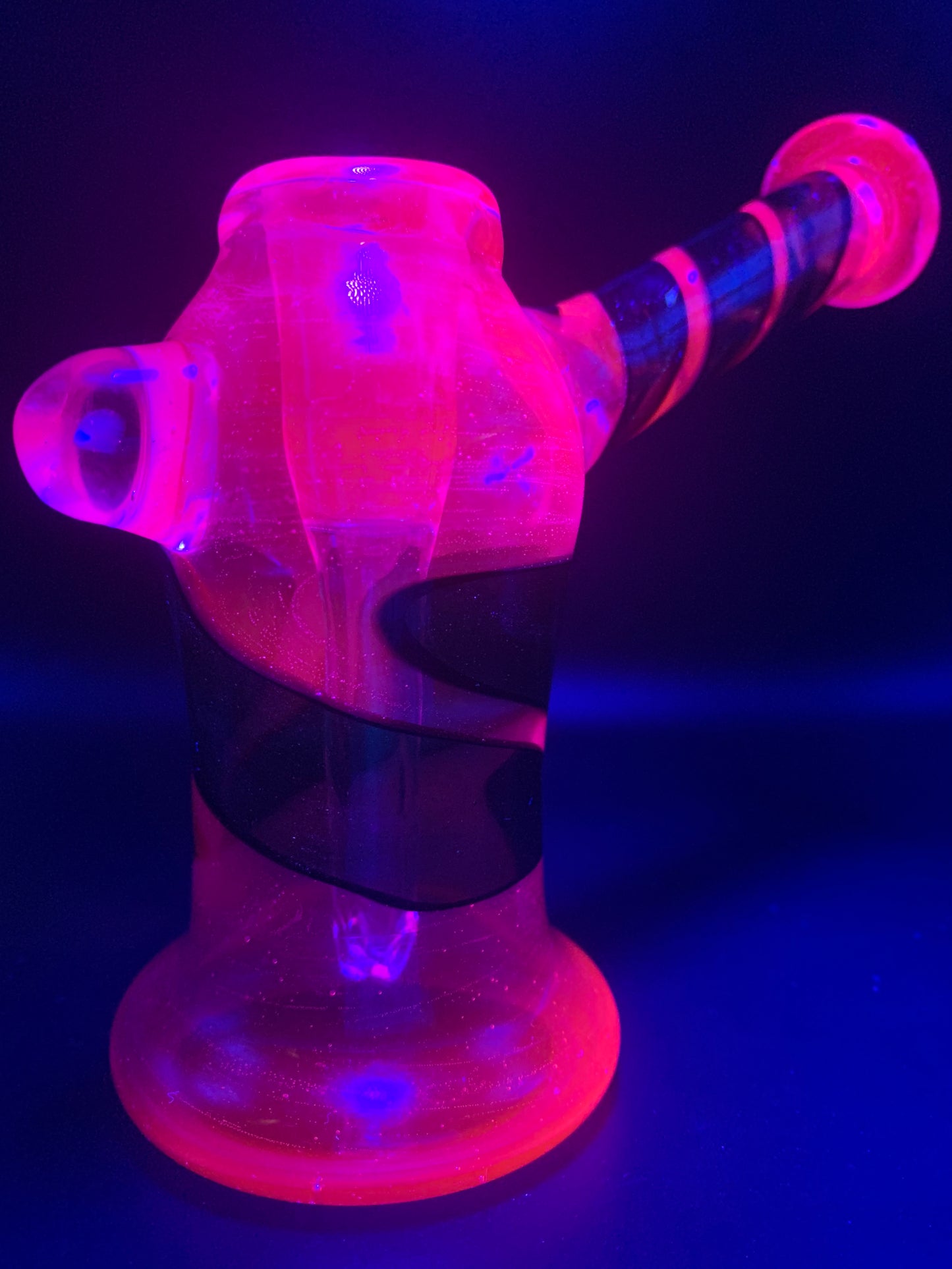 McTrivish Glass - Full Colour Bubbler Dab Rig (UV Active) 14mm