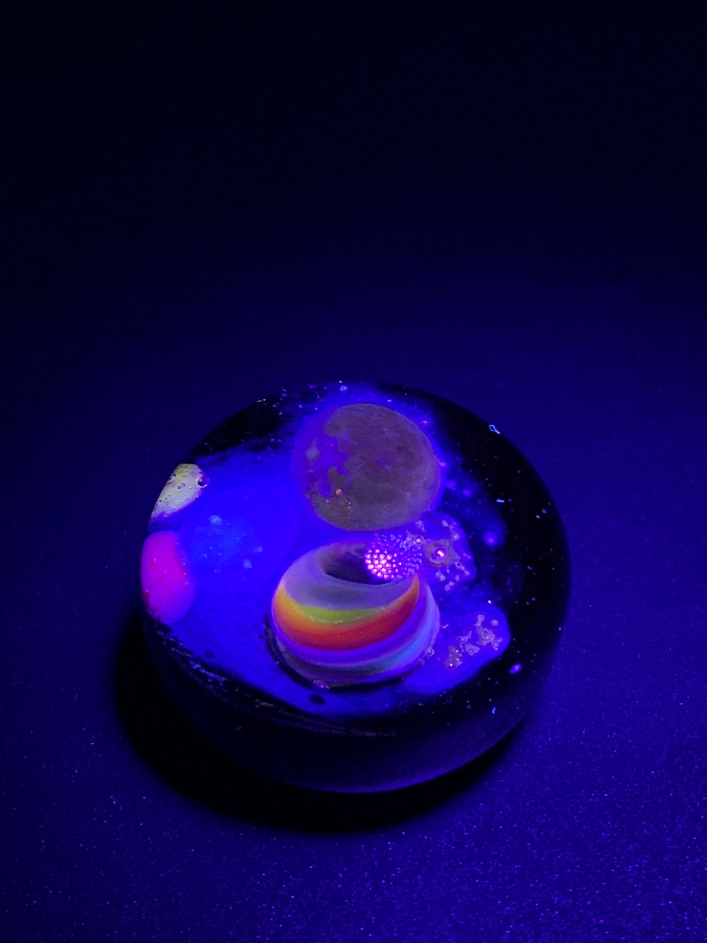 Lil Gremlins Glass Shack - Small UV Space Magnet 4