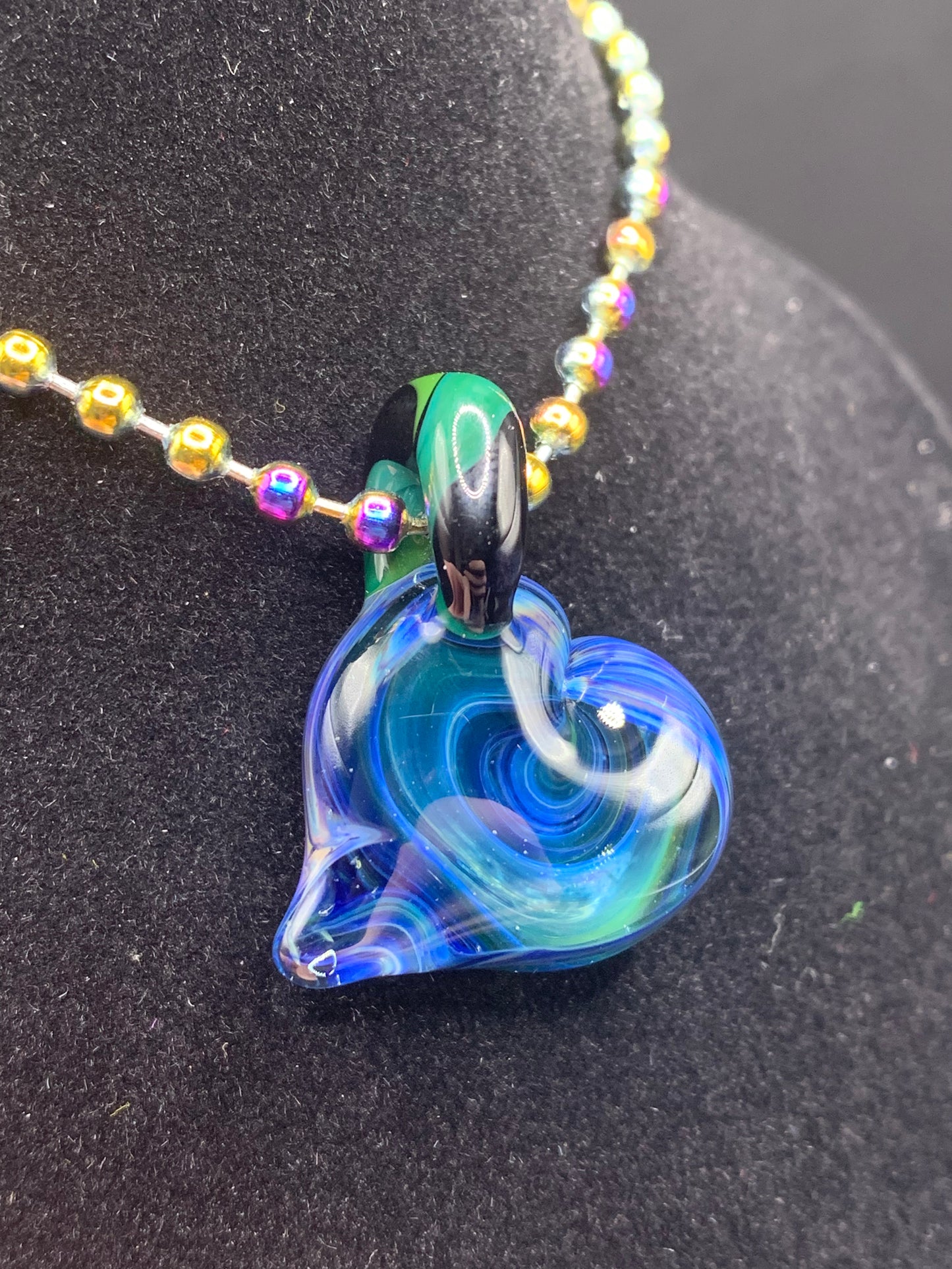 Addabstract - Medium Heart Pendant 11