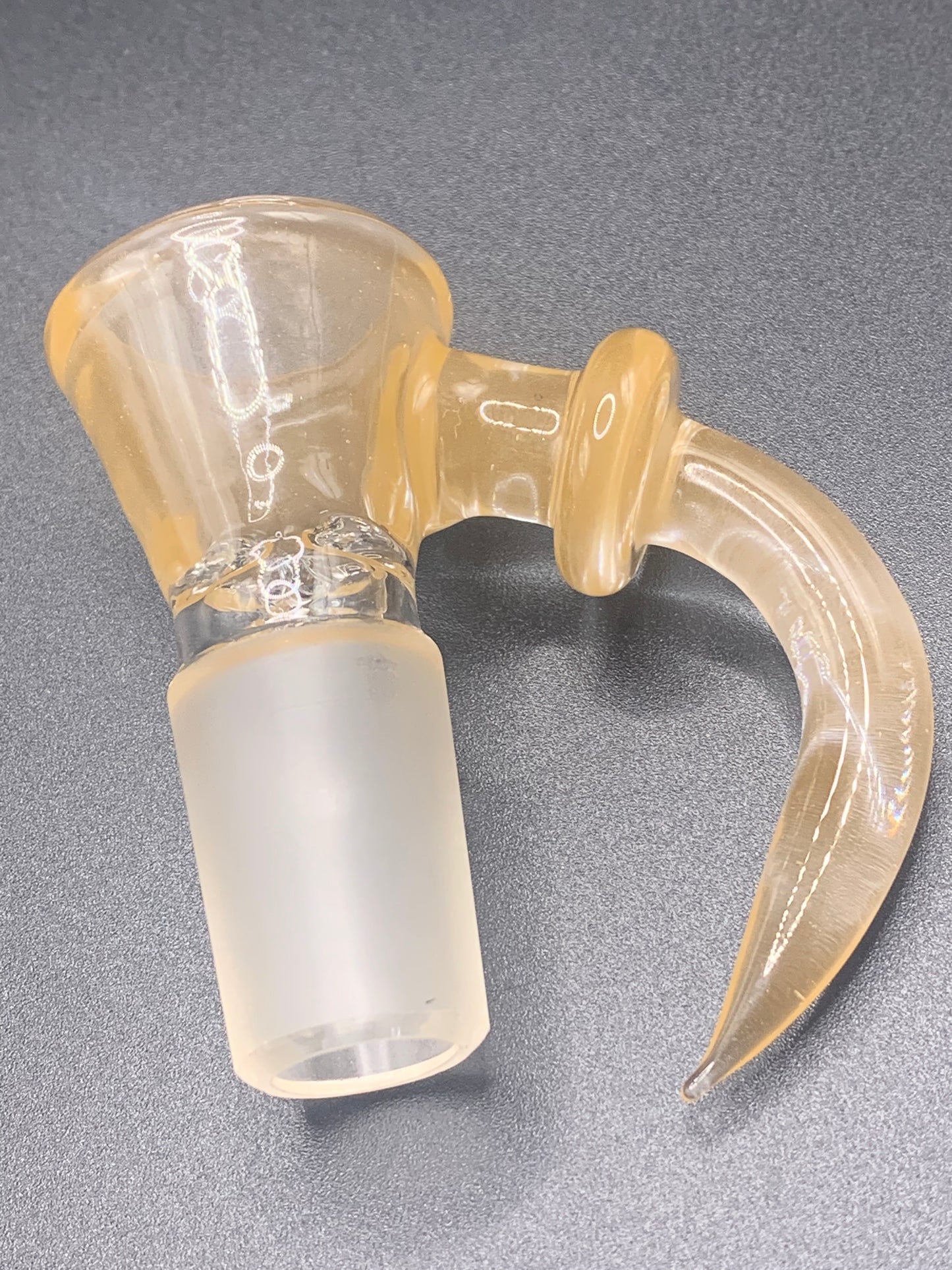 GreymarketGlass - 18mm Peach Bowl with Horn