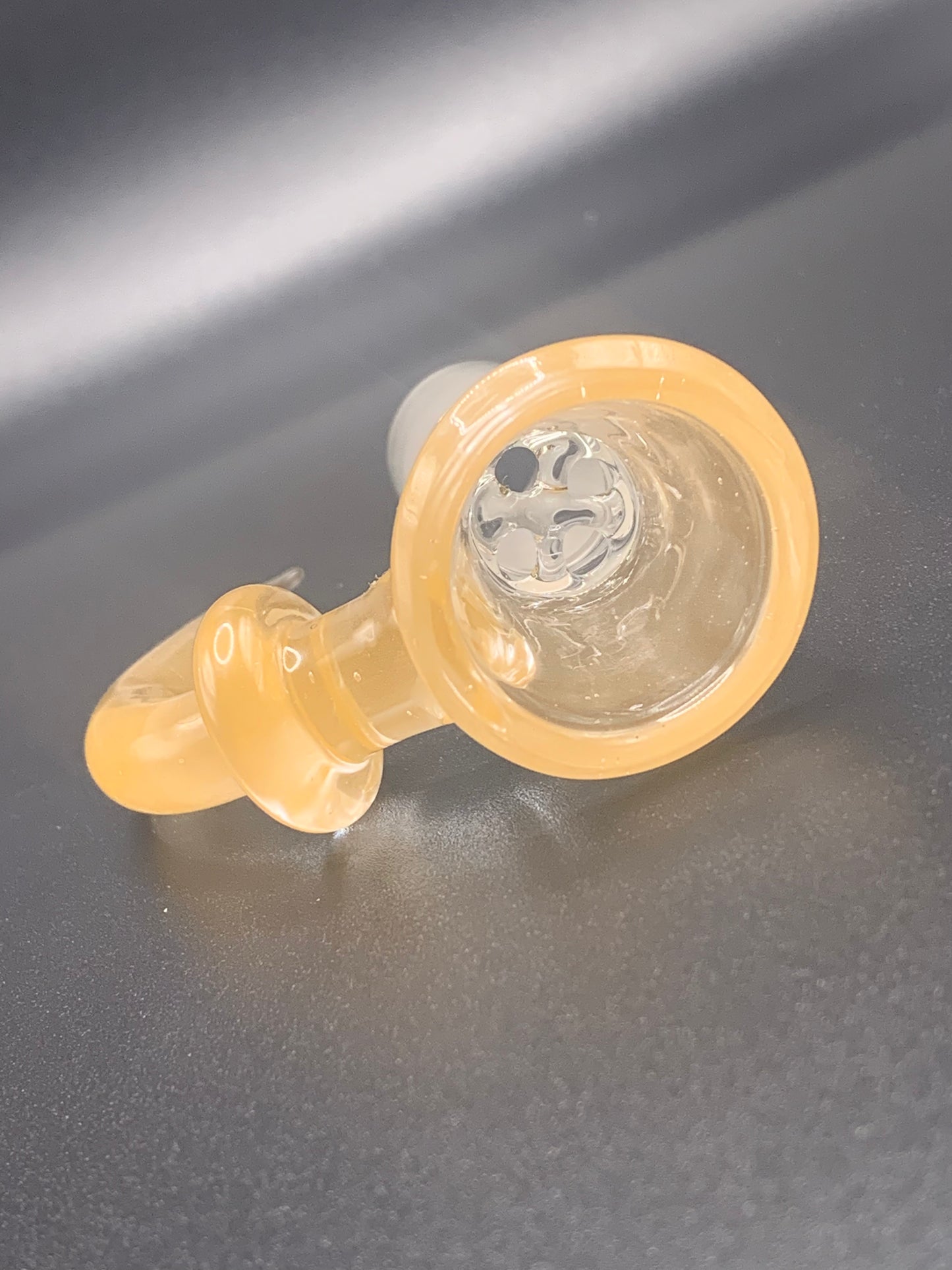 GreymarketGlass - 18mm Peach Bowl with Horn