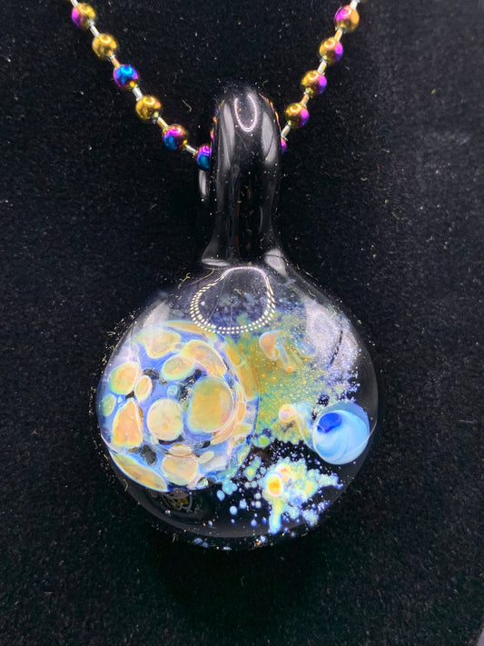 Lil Gremlins Glass Shack - Medium UV Space Pendant 8