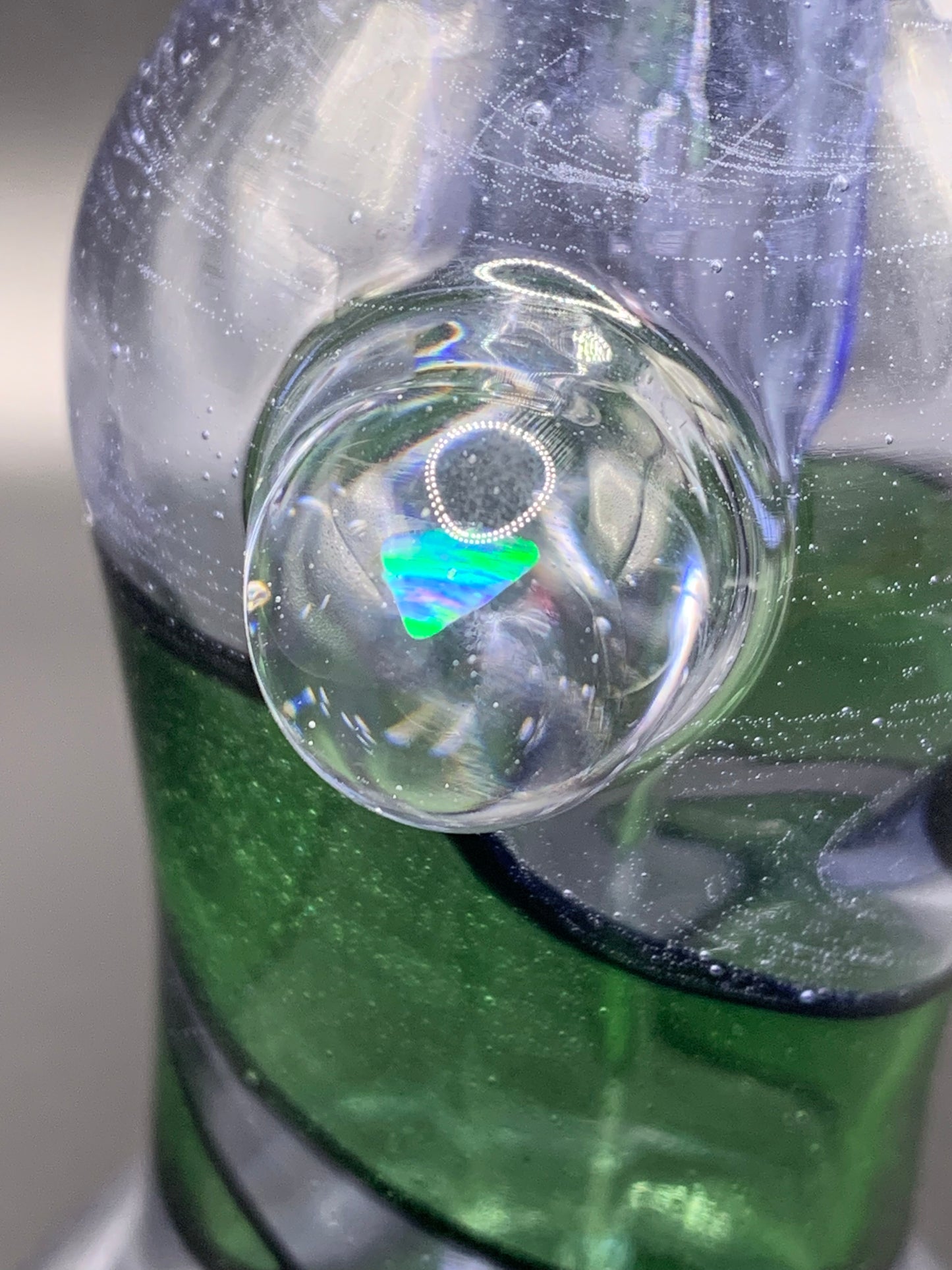 McTrivish Glass - Full Colour Bubbler Dab Rig (UV Active) 14mm