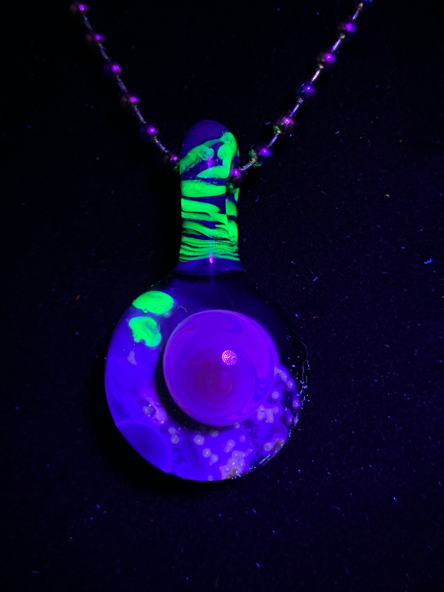 Lil Gremlins Glass Shack - Small UV Space Pendant 2