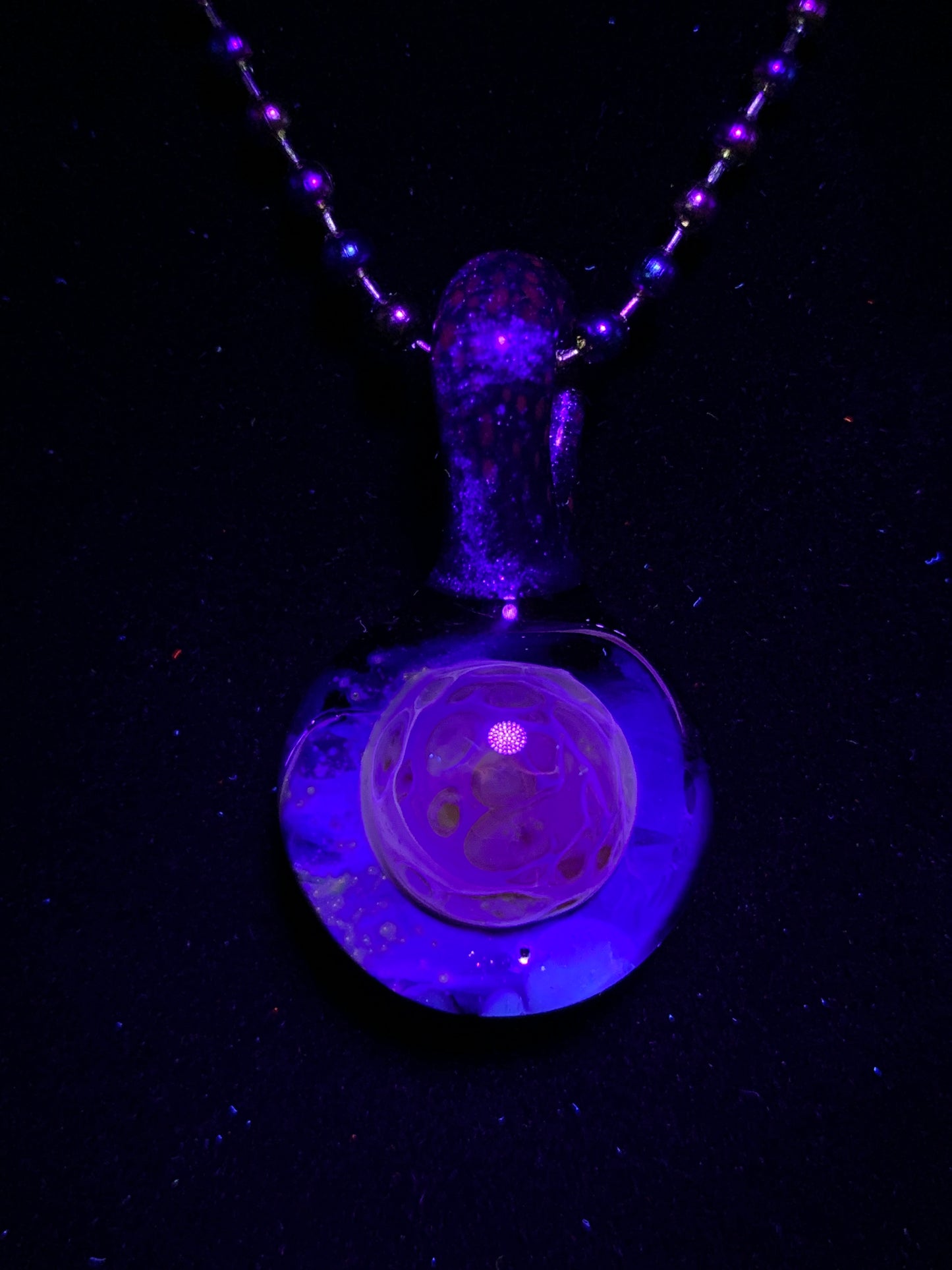Lil Gremlins Glass Shack - Small UV Space Pendant 1