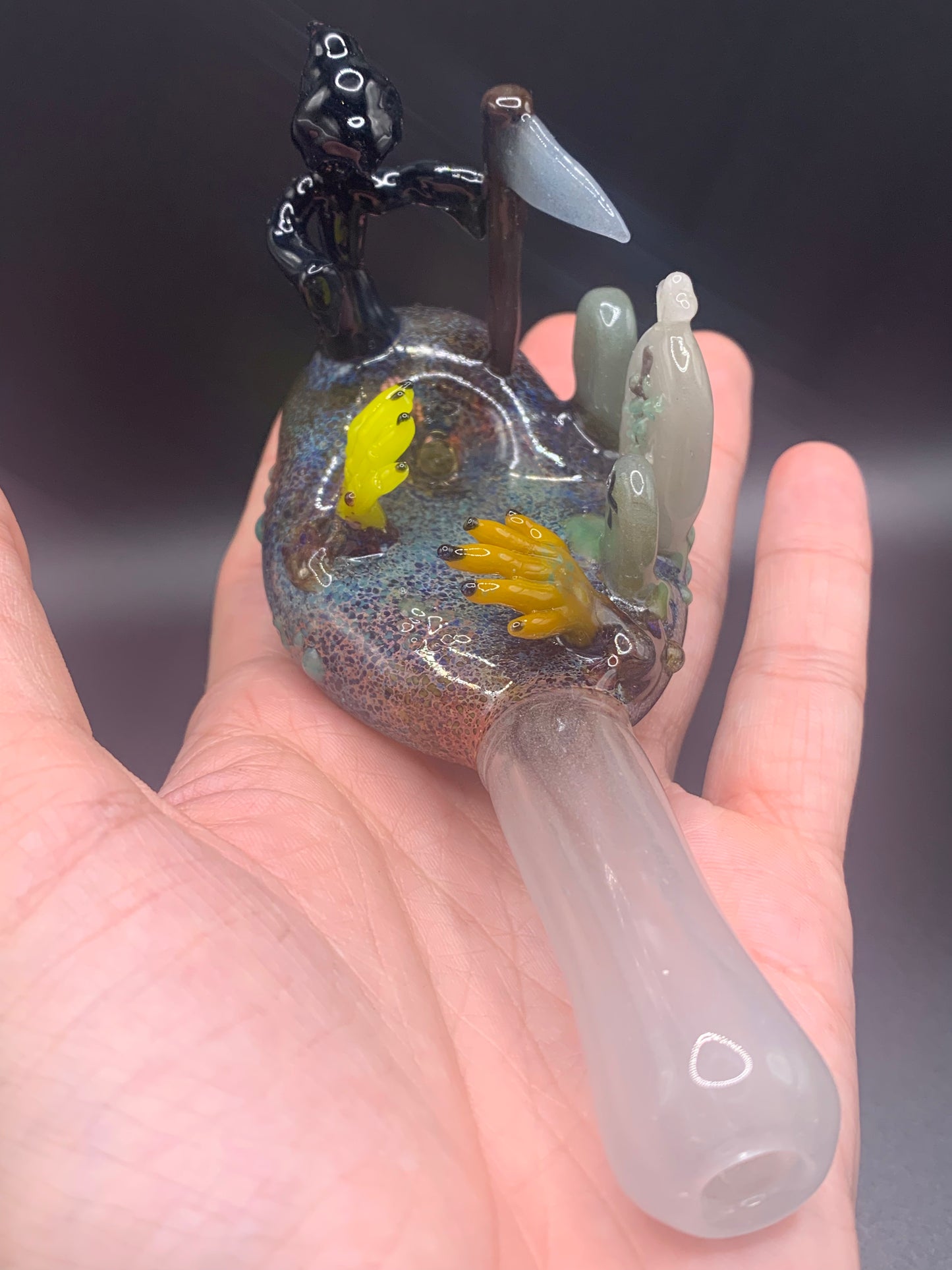 DrewskiGlass - Graveyard Themed Pipe