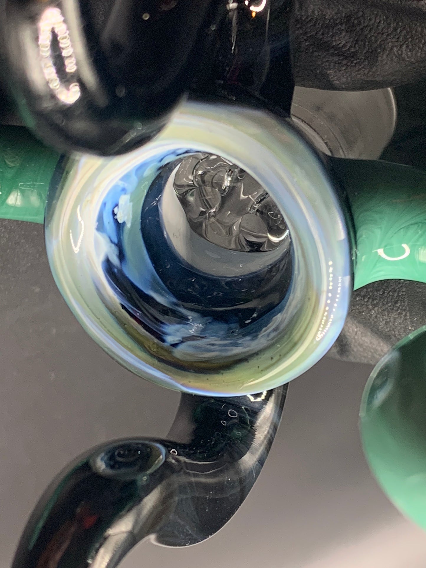 McTrivish Glass - Four Horned Bowl 18mm